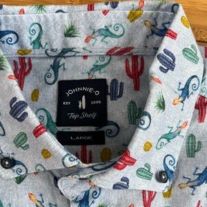Johnnie-O Men's Cactus and Chameleon Print Shirt Sedona EUC